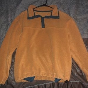 Mustard and green pullover